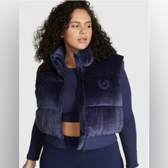 PINK Victoria’s Secret Puffer Vest - Picture 1 of 6